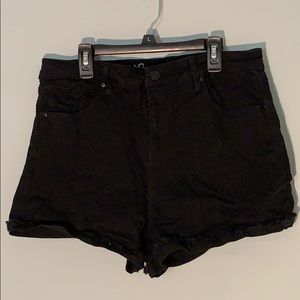 🌟NOBO black high rise shorts